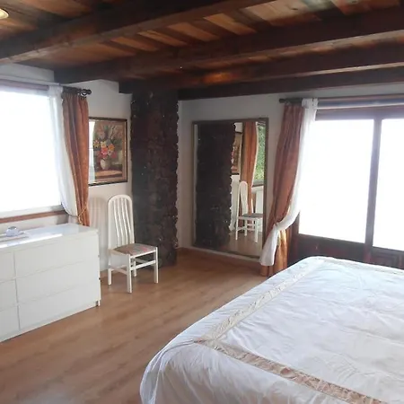 בית נופש Atlantic Paradise *